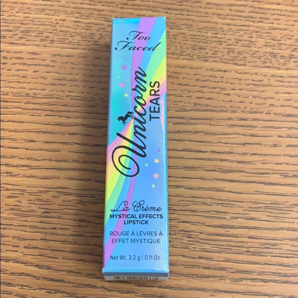 La Creme Mystical Lipstick